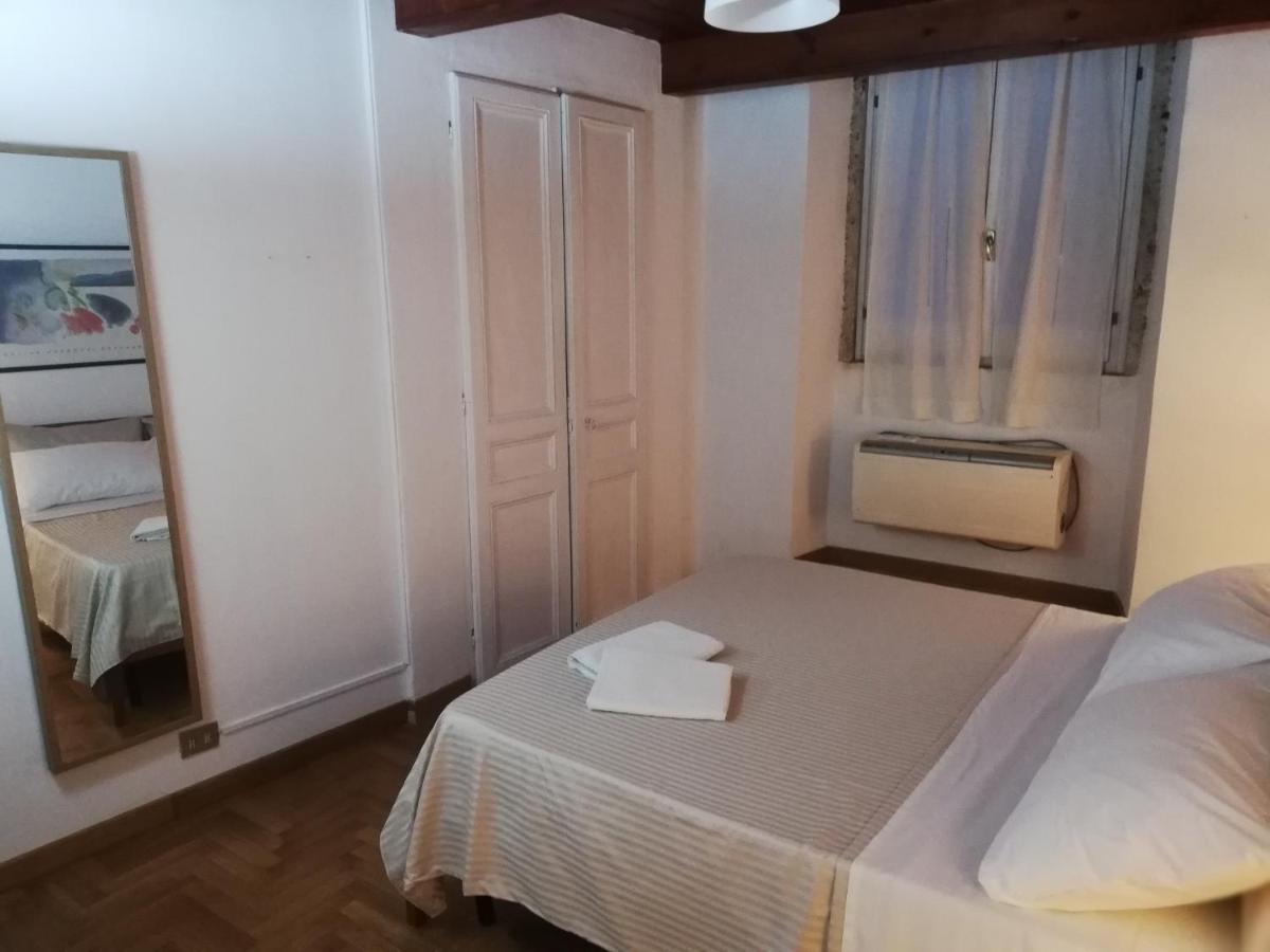 רומא Coronari 45 Apartment מראה חיצוני תמונה